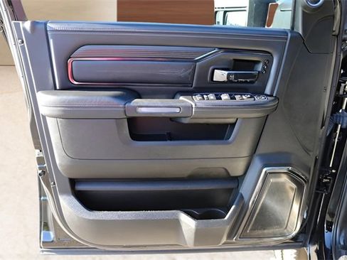 Used 2024 RAM 2500 Limited image 13