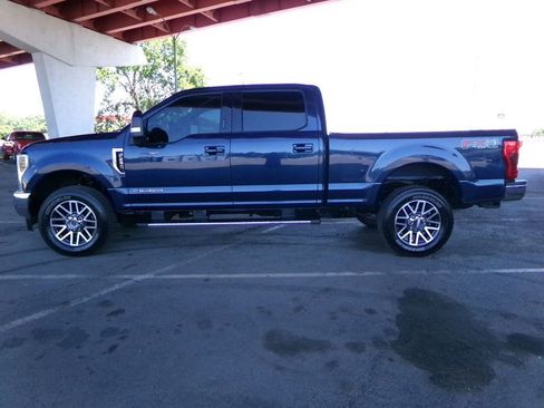 Used 2019 Ford F250 Lariat w/ Lariat Ultimate Package AWD/4WD image 1