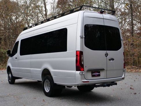 Used 2023 Mercedes-Benz Sprinter 3500 w/ Parking Package image 17