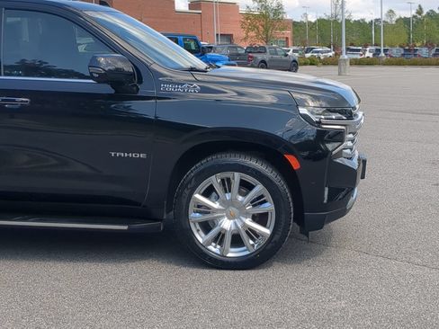 Used 2023 Chevrolet Tahoe High Country AWD/4WD image 11