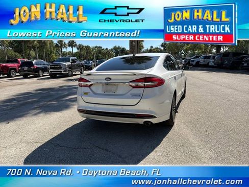 Used 2017 Ford Fusion Titanium FWD image 11