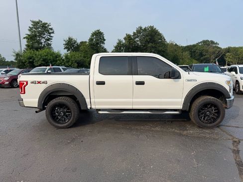Used 2016 Ford F150 XLT AWD/4WD image 6