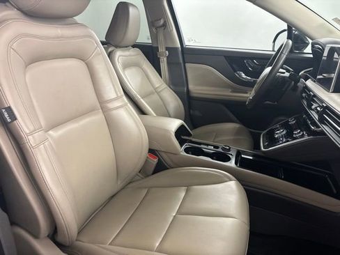 Used 2022 Lincoln Corsair FWD image 17