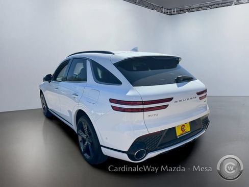 Used 2023 Genesis GV70 2.5T w/ Sport Prestige Package AWD/4WD image 6