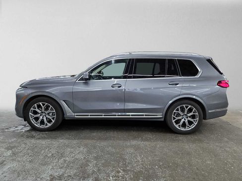 Used 2024 BMW X7 xDrive40i AWD/4WD image 6