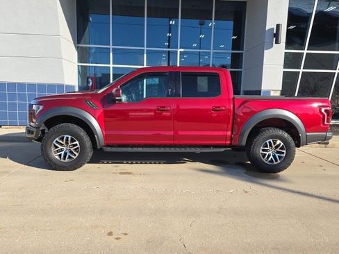 Used 2017 Ford F150 Raptor w/ Equipment Group 802A Luxury image 30