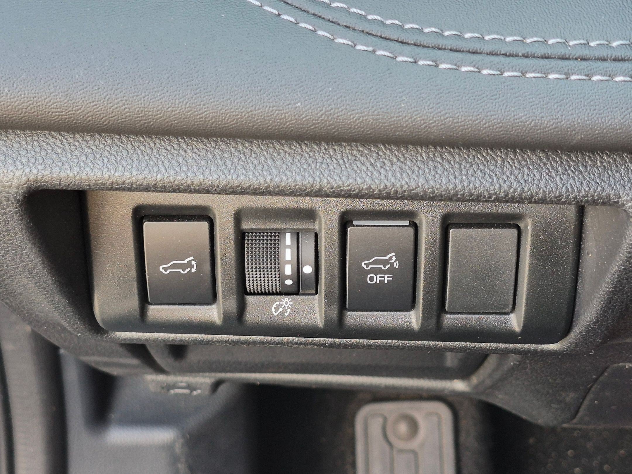 Used 2023 Subaru Outback Limited AWD/4WD image 18