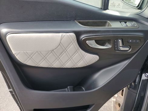 Used 2023 Mercedes-Benz Sprinter 3500 image 20