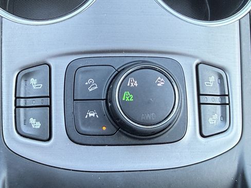 Certified 2023 GMC Terrain AT4 AWD/4WD image 32