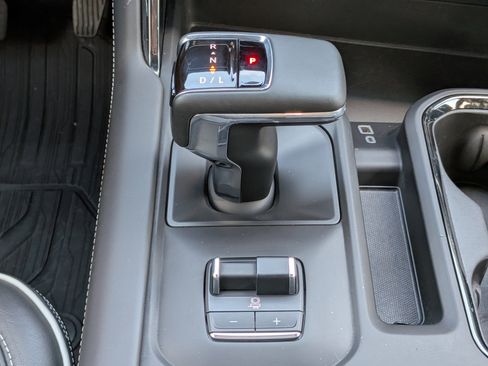 Used 2024 GMC Sierra 1500 AT4X AWD/4WD image 20
