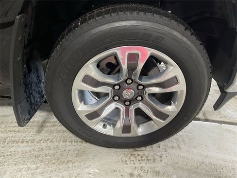Used 2020 RAM 1500 Laramie image 10