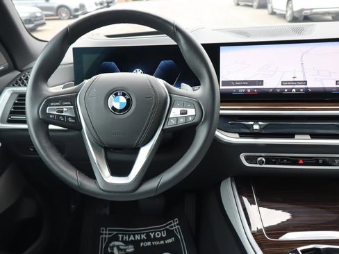 Used 2026 BMW X5 xDrive40i AWD/4WD image 11