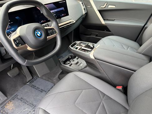 Certified 2025 BMW iX xDrive50 w/ Premium Package AWD/4WD image 11