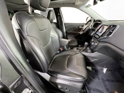 Used 2022 Jeep Cherokee Limited image 27