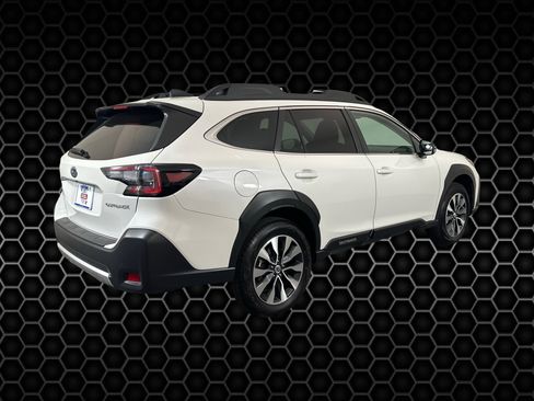 Certified 2025 Subaru Outback Limited image 6