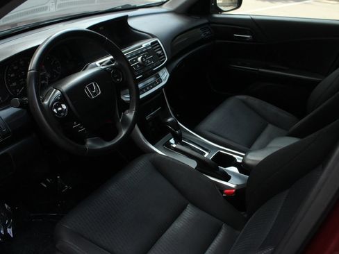 Used 2013 Honda Accord Sport image 13