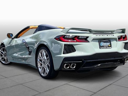 Used 2024 Chevrolet Corvette Stingray Premium Conv w/ Z51 Performance Package image 13