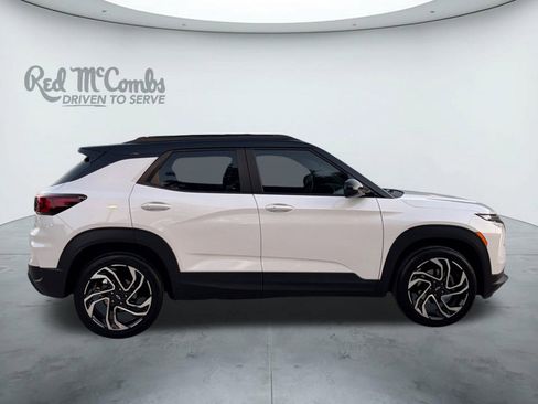 Used 2025 Chevrolet TrailBlazer RS w/ Convenience Package image 6