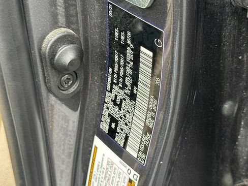 Used 2022 Toyota 4Runner SR5 Premium w/ Moonroof Package image 53