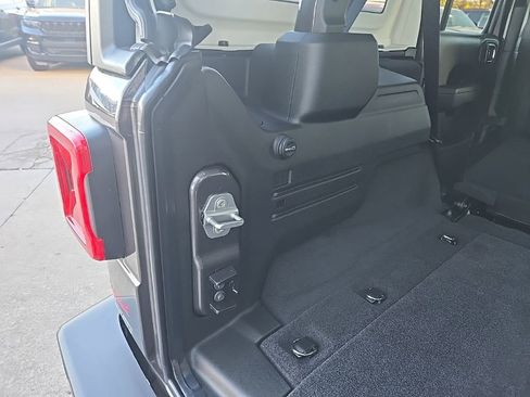 New 2026 Jeep Wrangler Unlimited Sport AWD/4WD image 93
