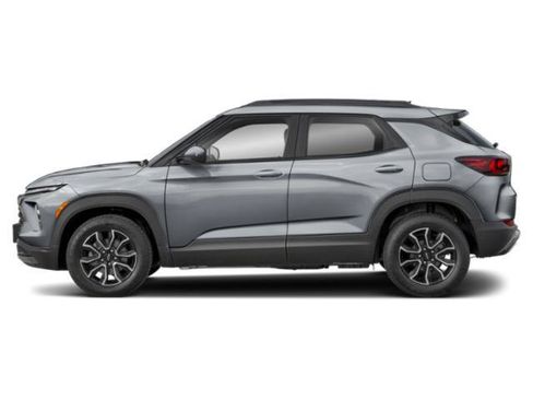 Used 2024 Chevrolet TrailBlazer ACTIV w/ Driver Confidence Package FWD image 6