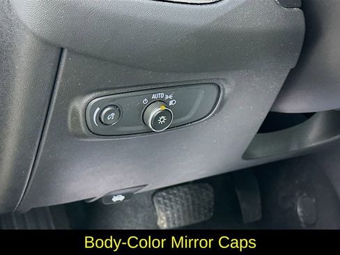 Used 2024 Chevrolet Equinox LS w/ LS Convenience Package image 15