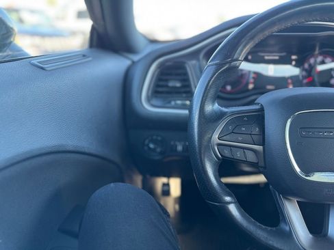 Used 2019 Dodge Challenger SXT w/ Blacktop Package image 8