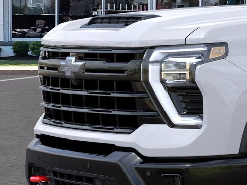 New 2026 Chevrolet Silverado 2500 LTZ w/ LTZ Plus Package AWD/4WD image 13