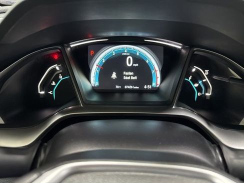 Used 2018 Honda Civic EX image 15