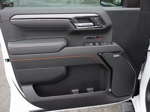 New 2026 GMC Sierra 1500 AT4 w/ AT4 Premium Package image 12