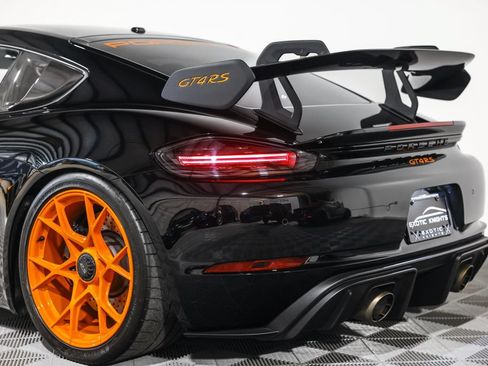 Used 2023 Porsche 718 Cayman GT4 RS RWD image 21