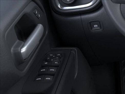 New 2026 Chevrolet Silverado 2500 Custom w/ Custom Value Package AWD/4WD image 23