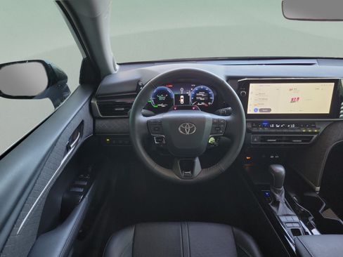 Certified 2026 Toyota Camry XLE w/ Premium Plus Package FWD image 21