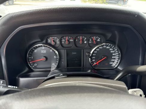 Used 2018 GMC Sierra 1500 2WD Regular Cab image 11