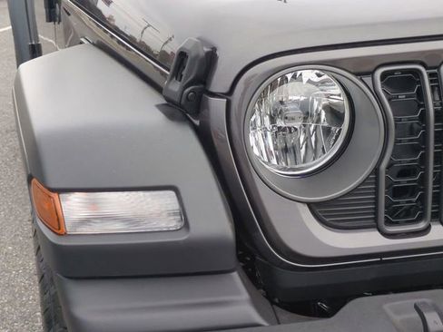 New 2026 Jeep Wrangler Unlimited Sport AWD/4WD image 10