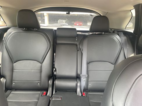 Used 2023 INFINITI QX50 Luxe AWD/4WD image 10
