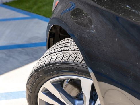 Used 2020 Mercedes-Benz C 300 Sedan image 35