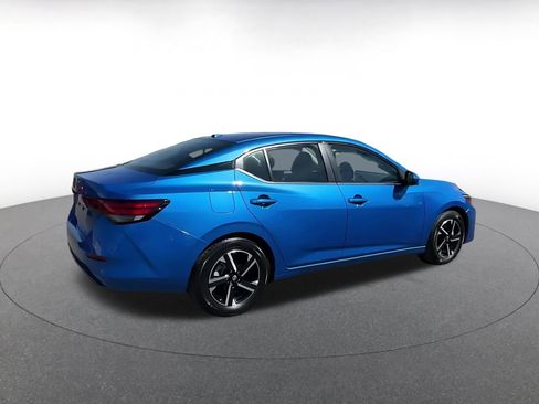 Used 2025 Nissan Sentra SV FWD image 15