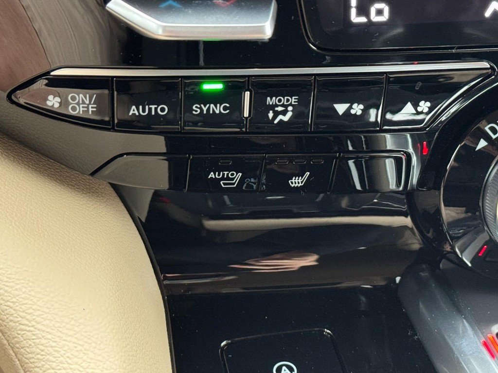 Certified 2026 Acura MDX SH-AWD image 29
