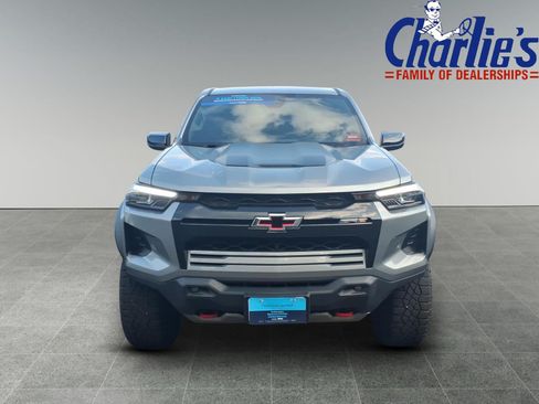 Used 2024 Chevrolet Colorado ZR2 w/ ZR2 Convenience Package III AWD/4WD image 2