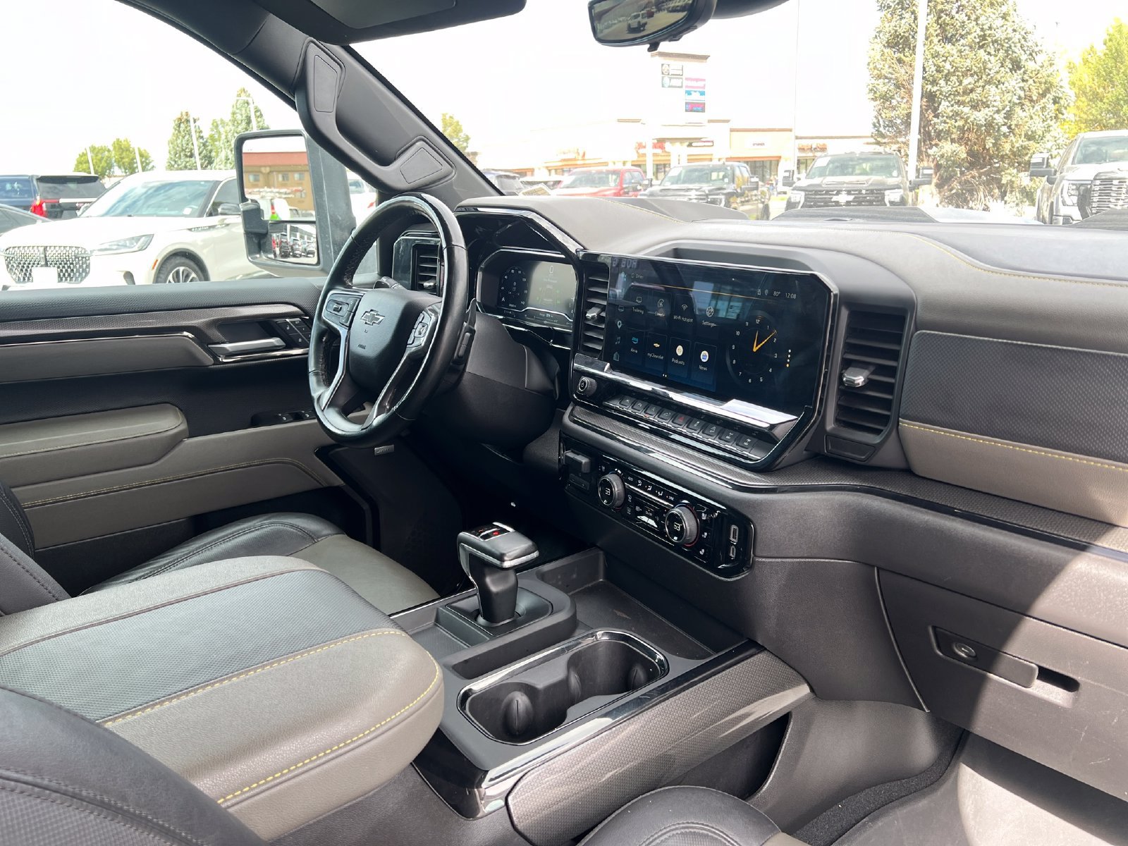 Used 2025 Chevrolet Silverado 1500 ZR2 w/ Technology Package AWD/4WD image 36