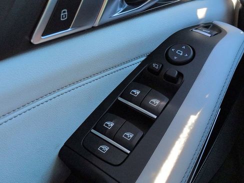 New 2026 BMW X5 xDrive40i w/ M Sport Package image 25