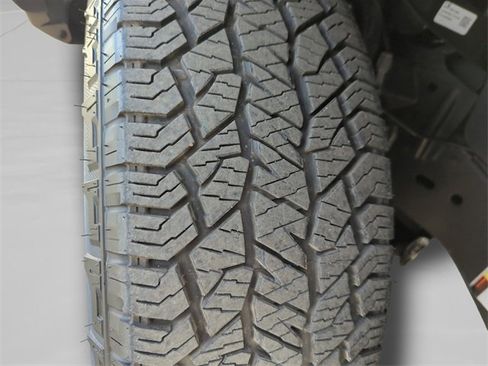 Certified 2023 Nissan Frontier PRO-4X w/ Pro Convenience Package image 41