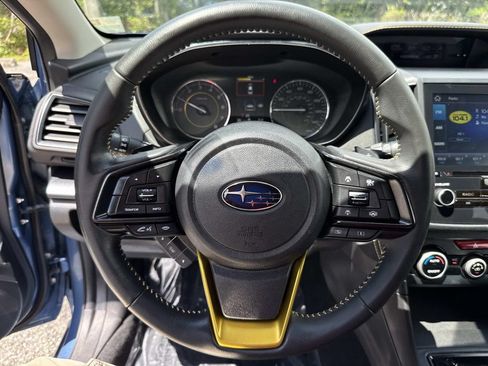 Used 2021 Subaru Crosstrek 2.5i Sport w/ Moonroof Package AWD/4WD image 43