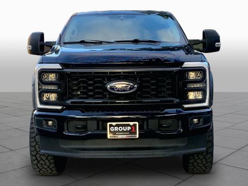 Used 2023 Ford F250 XLT w/ XLT Premium Package AWD/4WD image 4