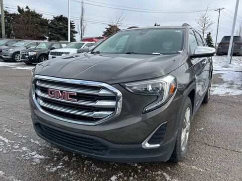 Used 2020 GMC Terrain SLE w/ Driver Convenience Package image 5