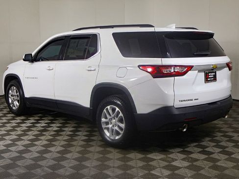 Used 2020 Chevrolet Traverse LT w/ Driver Confidence II Package AWD/4WD image 10