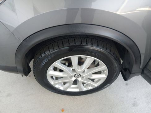 Used 2020 Nissan Rogue Sport SV image 31