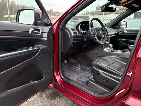 Used 2018 Jeep Grand Cherokee Altitude image 14