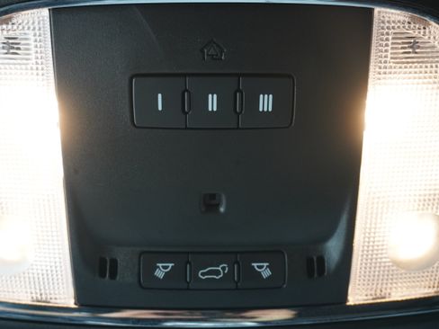 Used 2022 Jeep Grand Cherokee Laredo X RWD image 25
